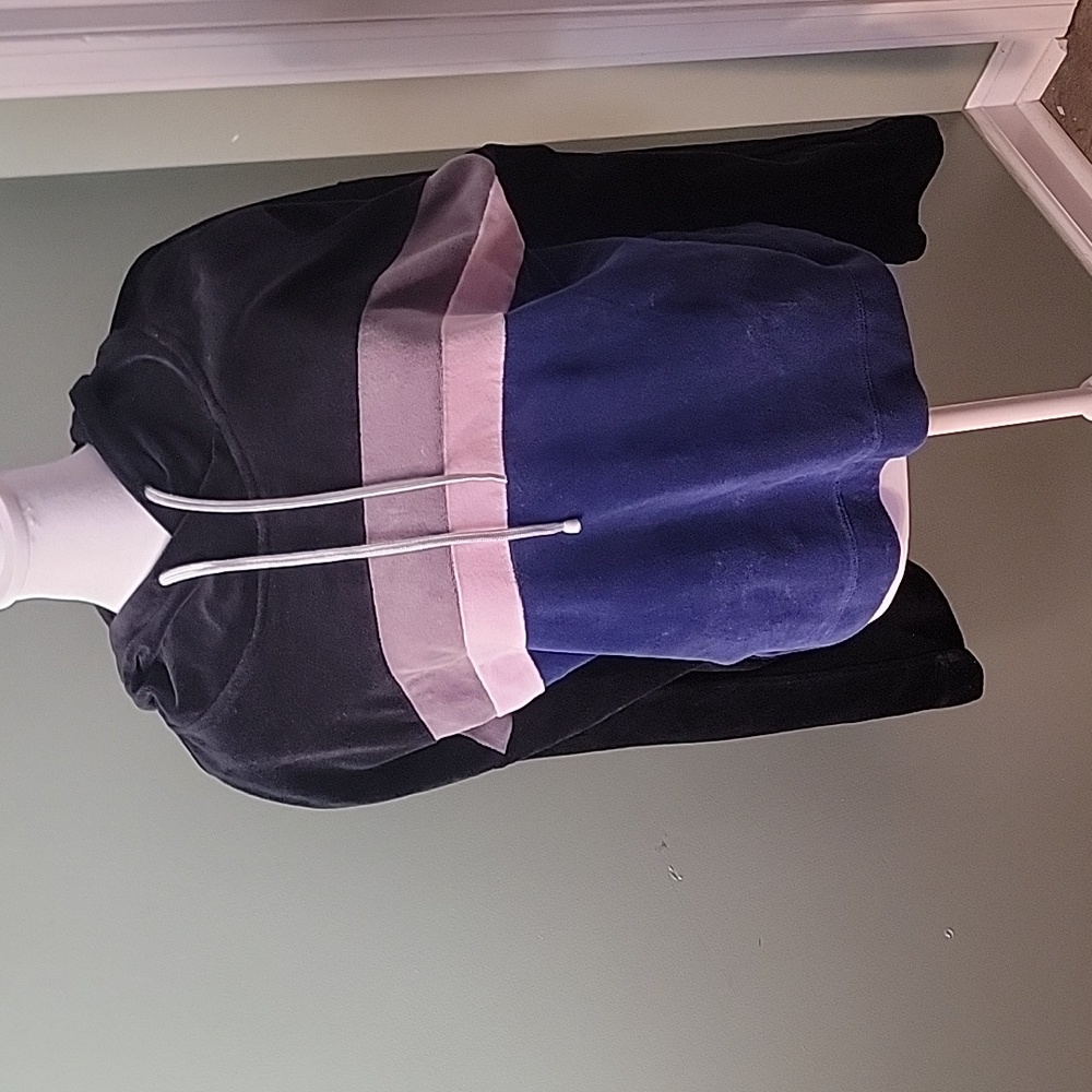 Fabletics Women's Color Block Georgina velvet hooded sweatshirt.